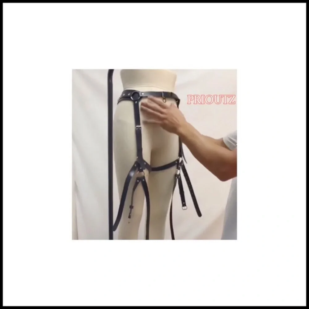 Punk PU Leather Body Chain Waist Belt BDSM Lingerie Bondage Harness Goth